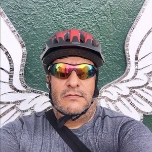 Meet your Posher, Arturo